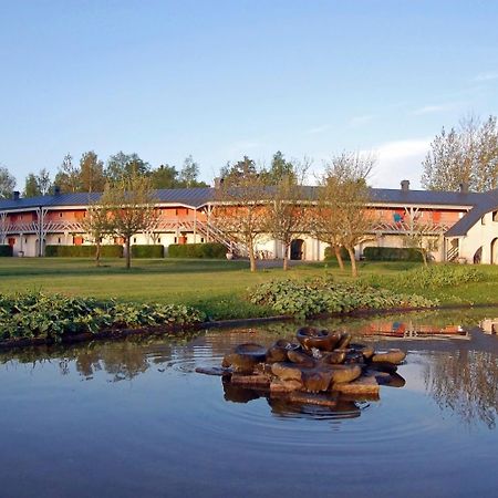 Ytterjaerna Hotell & Konferens Экстерьер фото